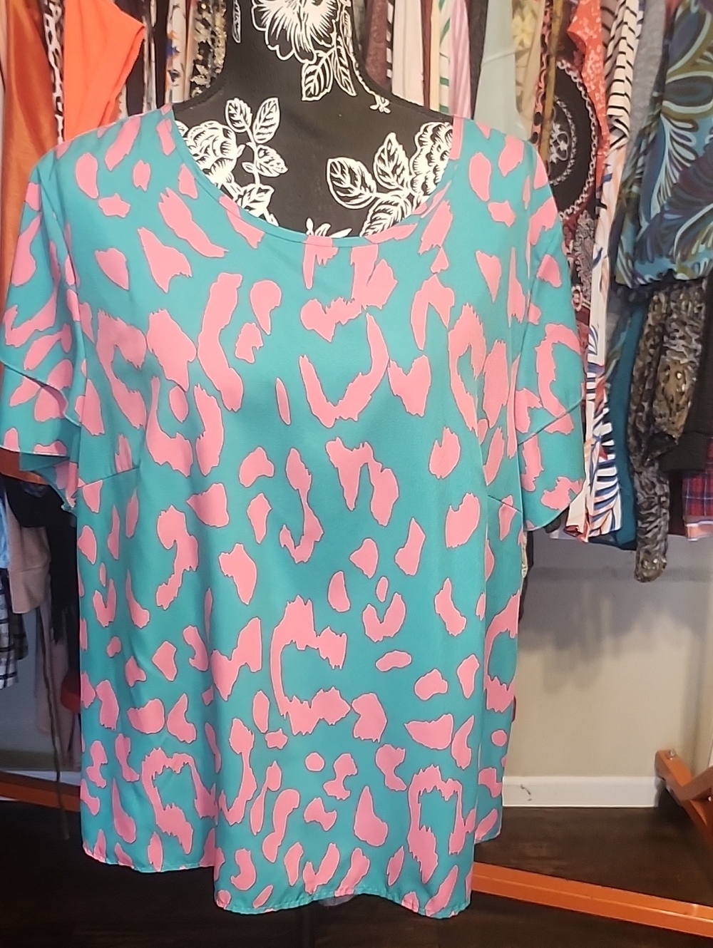 SHEIN Teal and Pink Abstract Animal Print Short Sleeve Blouse